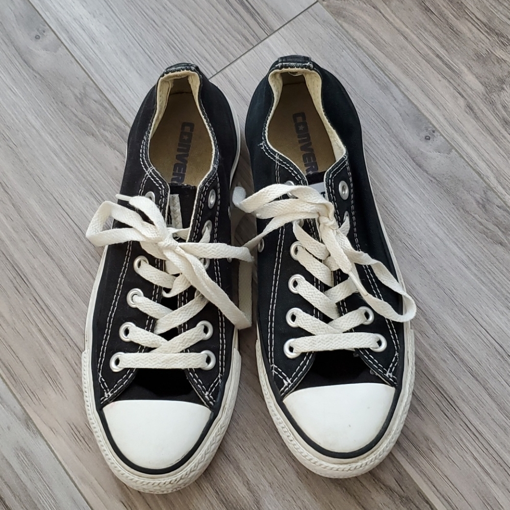 Converse Chuck Taylors